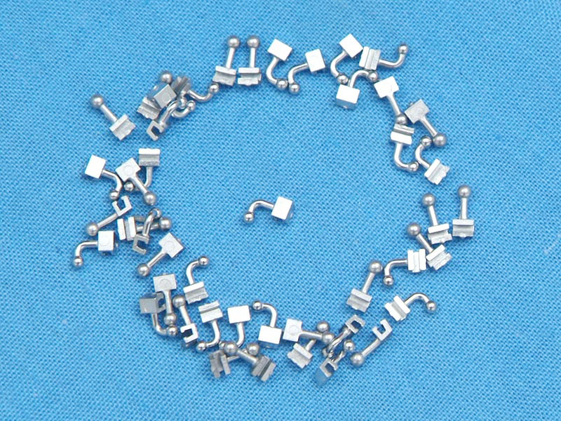 聚之唯网络和长沙海联进出口贸易有限公司签订中英文网站合作