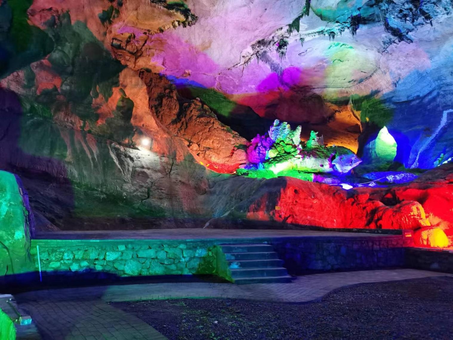 聚之唯与贵州壹口洞天洞藏酒业合作小程序直播电商+分销定制开发