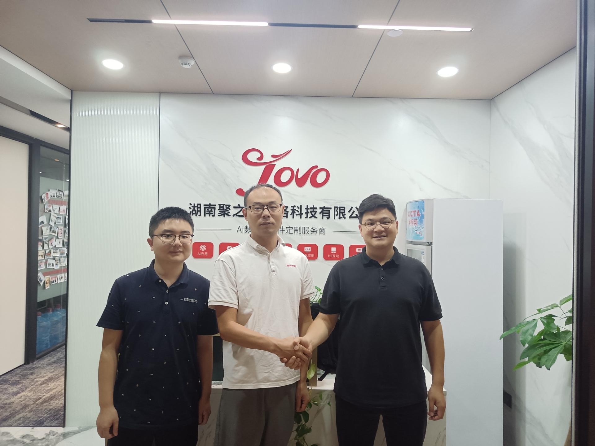 聚之唯与三文教育强强联手，定制开发AI智能编程评估系统，助力编程学习新体验